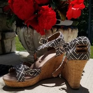 Tom's Sienna Wedge Sandal